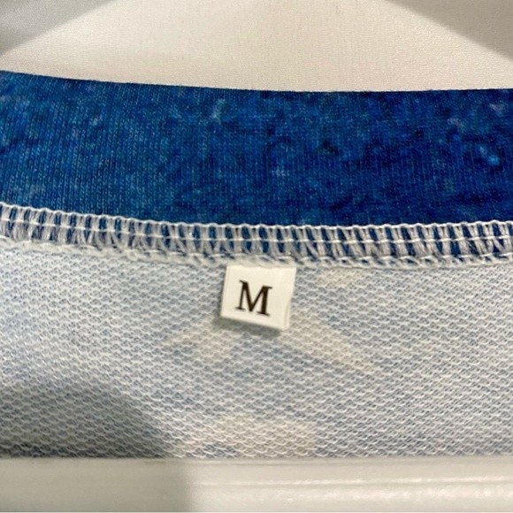 Women’s Mountain Landscape Lightweight Sweater Gray & Navy NWOT - Picture 4 of 8